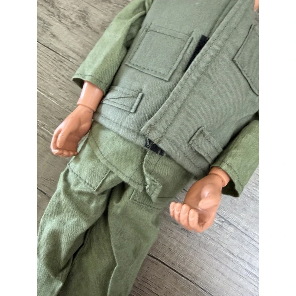 1996 Hasbro 11